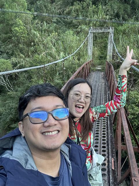 Crossing bridges